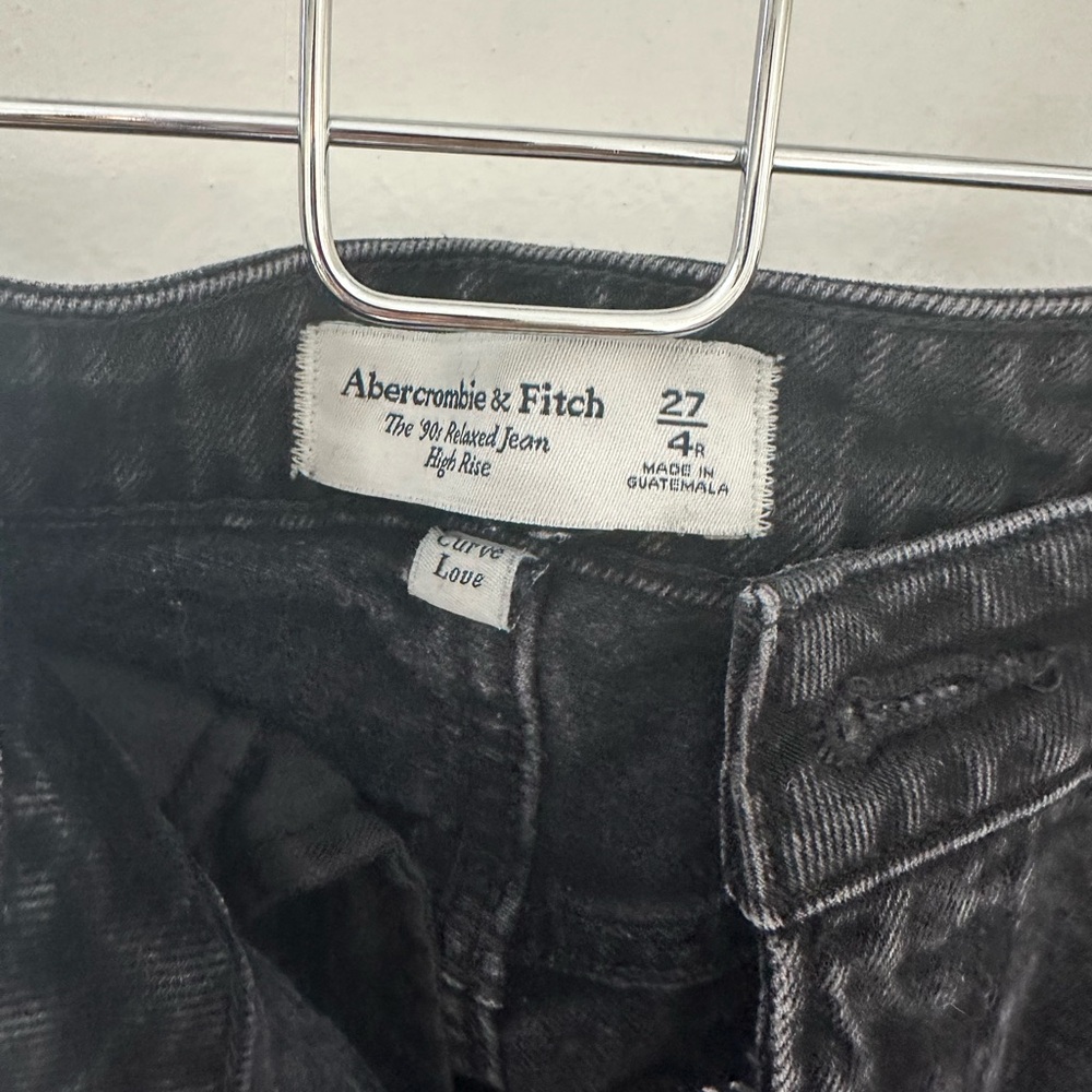 Abercrombie & Fitch Women's black High Rise Jeans curve love